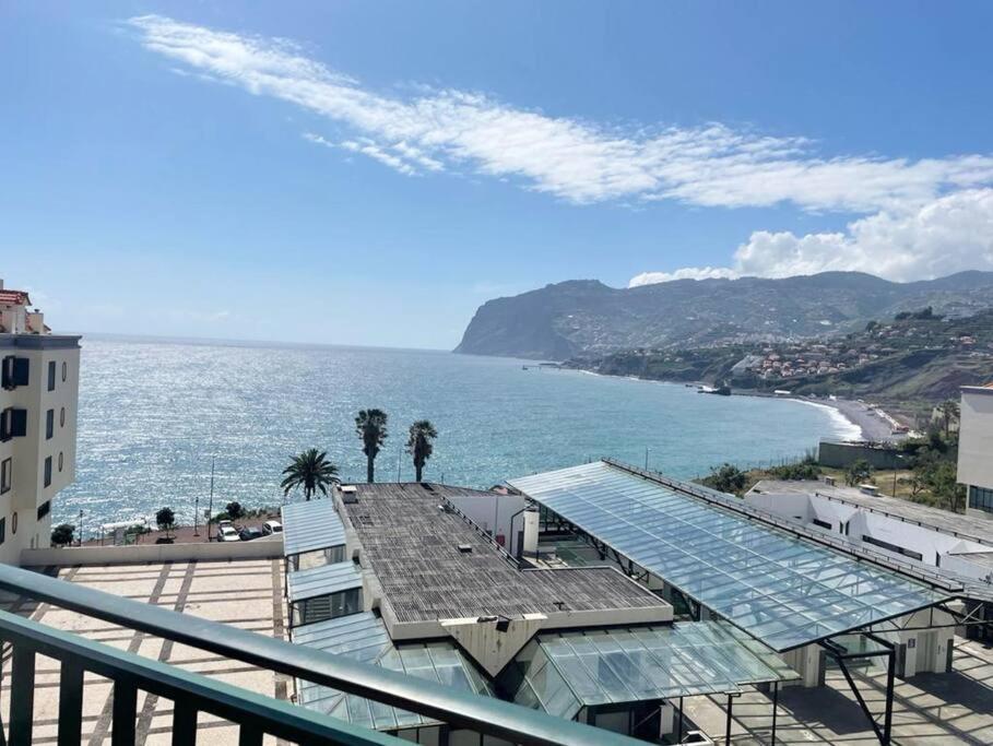 Seaview Apartment Walking To The Beach Funchal  Luaran gambar