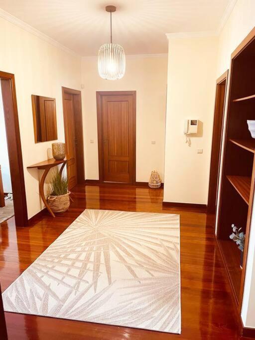Seaview Apartment Walking To The Beach Funchal  Luaran gambar