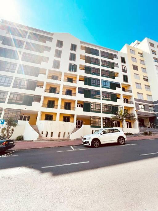 Seaview Apartment Walking To The Beach Funchal  Luaran gambar