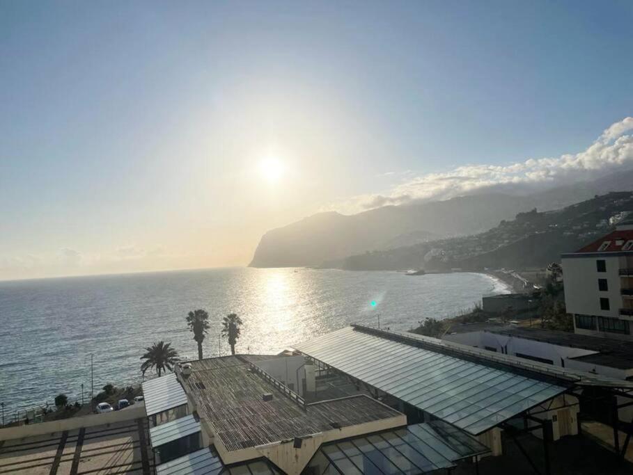 Seaview Apartment Walking To The Beach Funchal  Luaran gambar