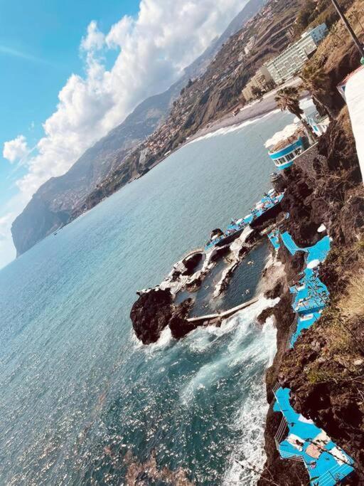Seaview Apartment Walking To The Beach Funchal  Luaran gambar